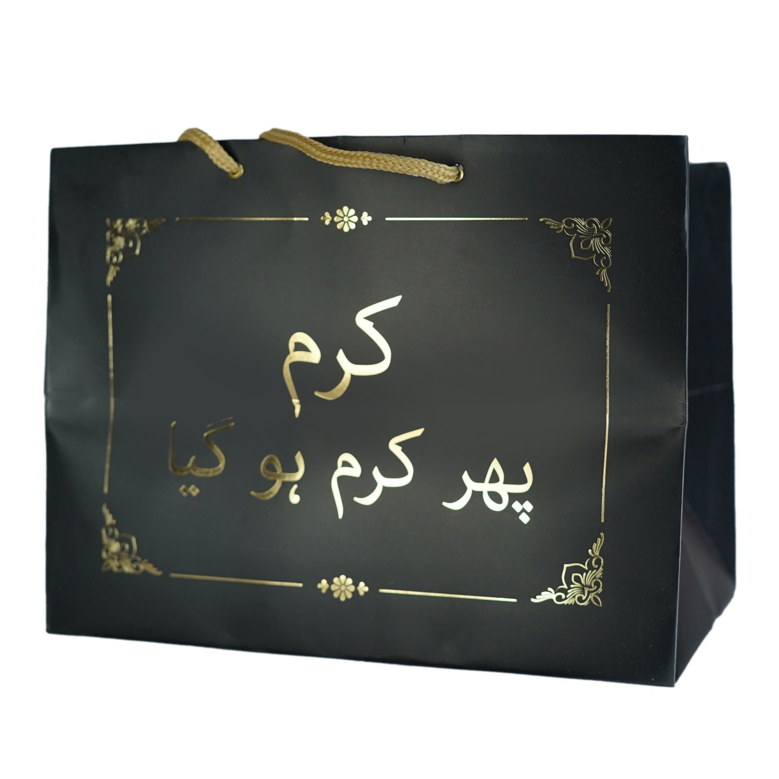 custom logo paper bags for clothing brand with wholesale