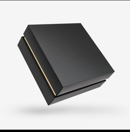 CUSTOM GIFT BOX